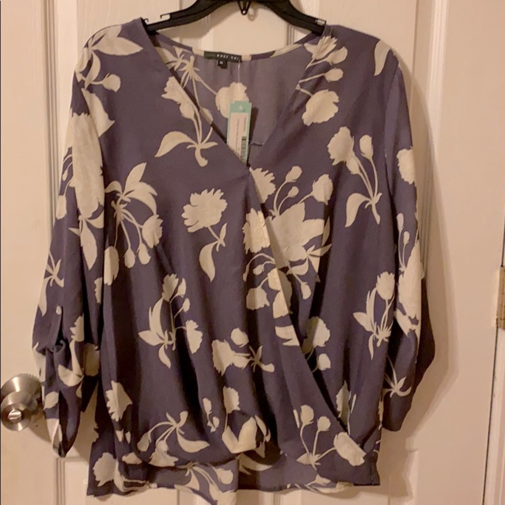 Dressy rolltab light purple blouse